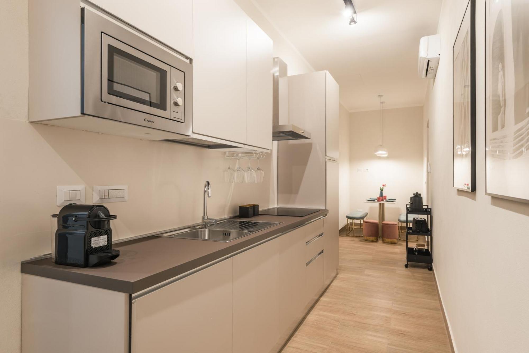 C3 Top Class Apartment, 2 Camere Da Letto, 2 Bagni, Giardino Distante 15 Minuti A Piedi Da Fontana Di Trevi روما المظهر الخارجي الصورة