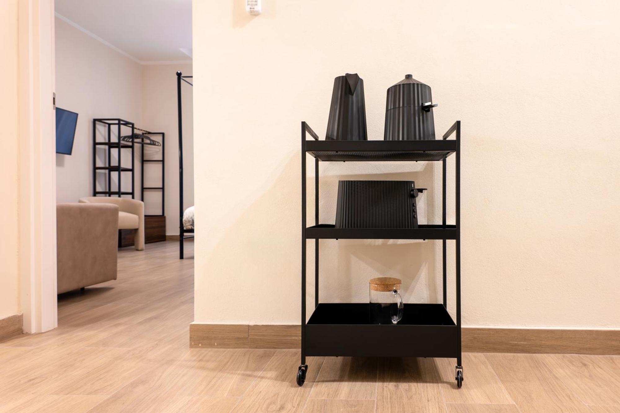 C3 Top Class Apartment, 2 Camere Da Letto, 2 Bagni, Giardino Distante 15 Minuti A Piedi Da Fontana Di Trevi روما المظهر الخارجي الصورة